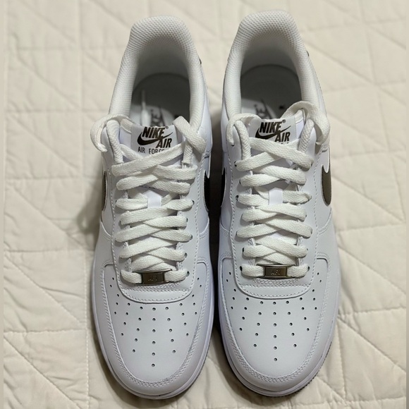 Nike Air Force 1 Low ‘07 Sneaker White Cave Stone Men’s 10 FJ4146-118 Neutral - Picture 5 of 8